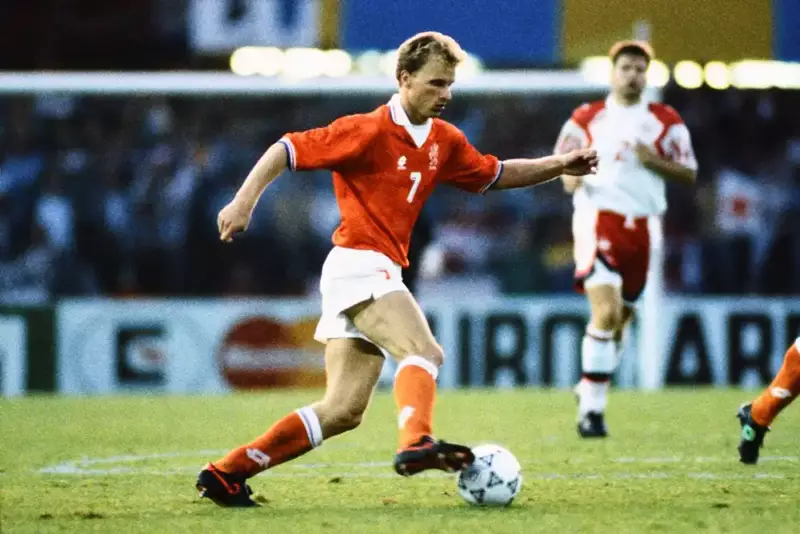 Dennis Bergkamp-belanda